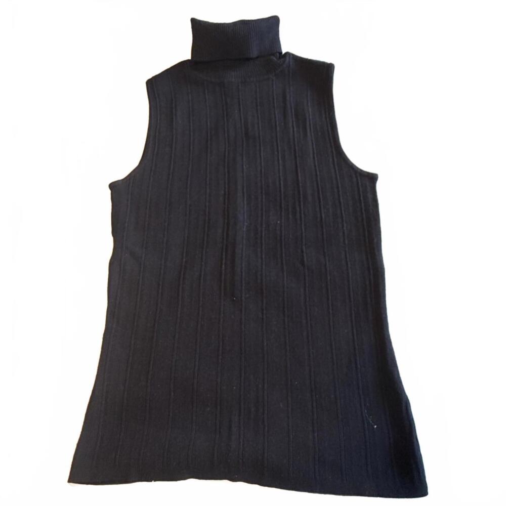 Black Sleeveless Ribbed Top